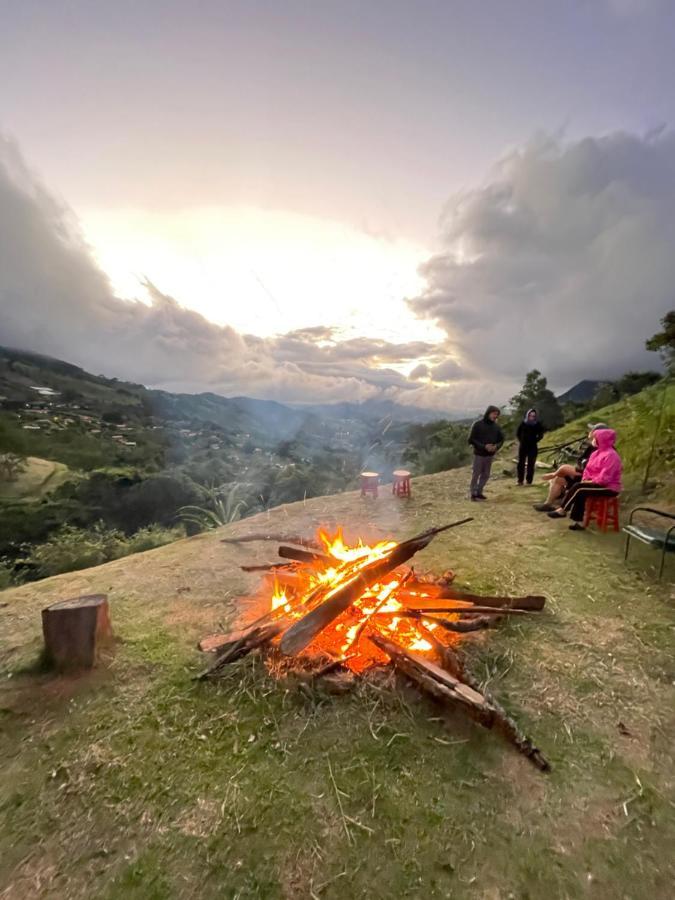 Rancho Do Paioleiro - Suites São Bento do Sapucaí Zewnętrze zdjęcie