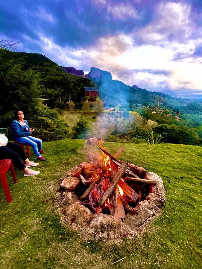 Rancho Do Paioleiro - Suites São Bento do Sapucaí Zewnętrze zdjęcie